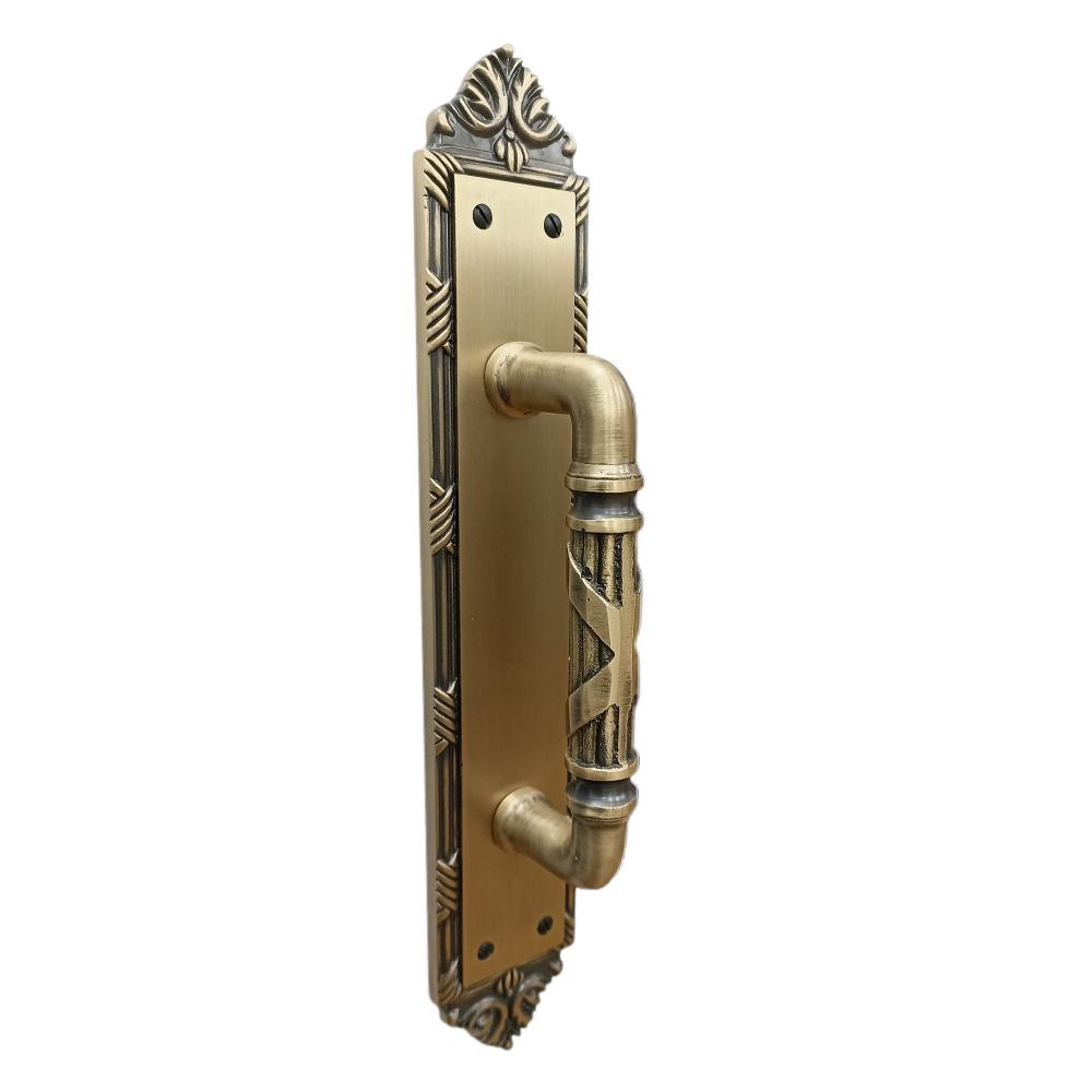Ribbon & Reed Pull Handle